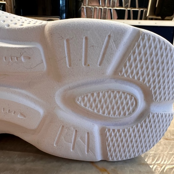 Slip on Canvas Mule Black Canvas New 71/2 - Picture 9 of 9